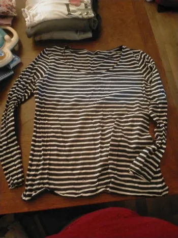 T-shirt  L