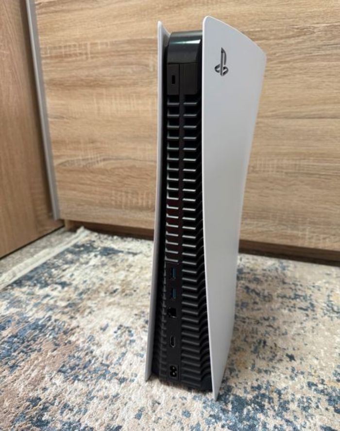 PlayStation 5 - photo numéro 2