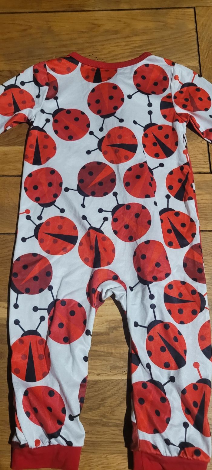 Pyjama - photo numéro 6