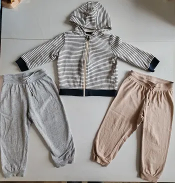 Ensemble veste capuche jogging 24 mois 2 ans