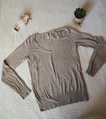 Pull col en V taille 1