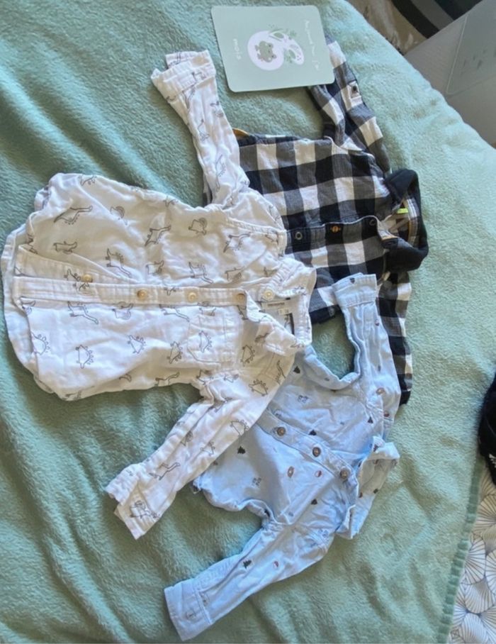 Lot vêtements bébé 6 e - photo numéro 2