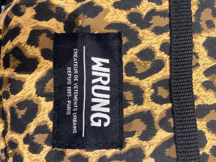 Mini Sacoche  léopard wrung - photo numéro 2