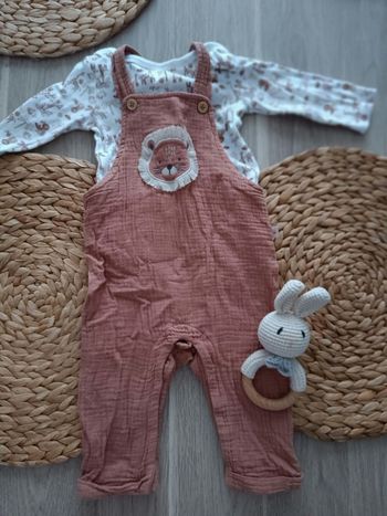 🌼 Salopette - Taille 6 mois 🌼
