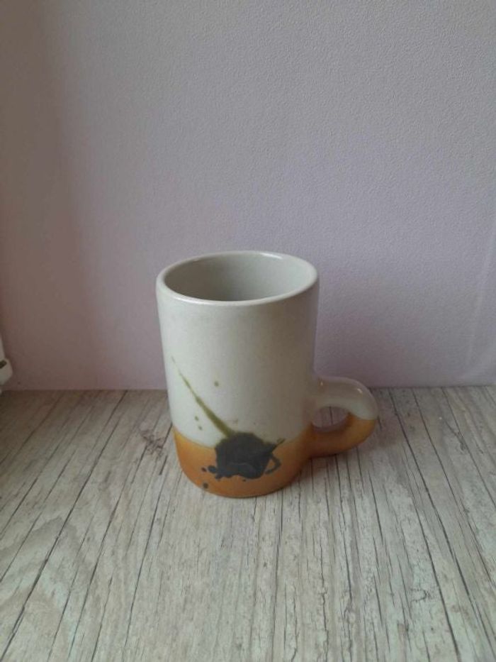 Pot en terre cuite vintage
