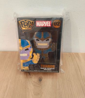 Pin's pop marvel avengers thanos neuf