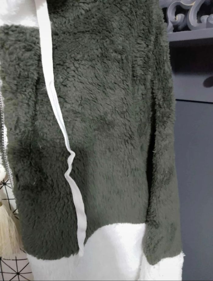 Veste Oversize à Capuche Femme Grande Taille 58 – Patchwork Gris & Blanc, Doublée Polaire, Chaude & Tendance ❄️ - photo numéro 4