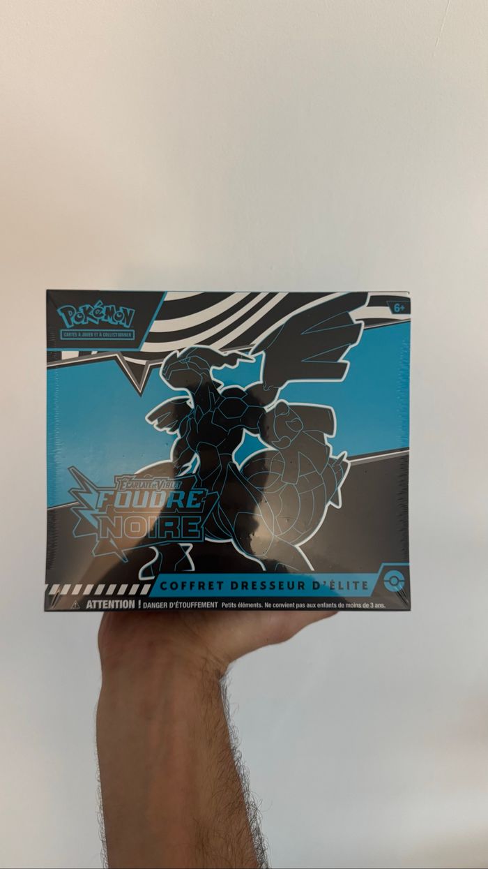 Pokémon - ETB Foudre noir