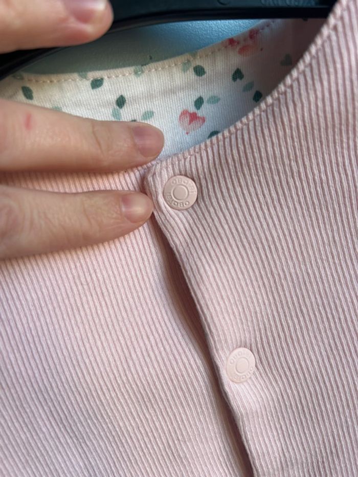 Gilet réversible rose / blanc à fleurs , obaibi , 3 mois - photo numéro 6