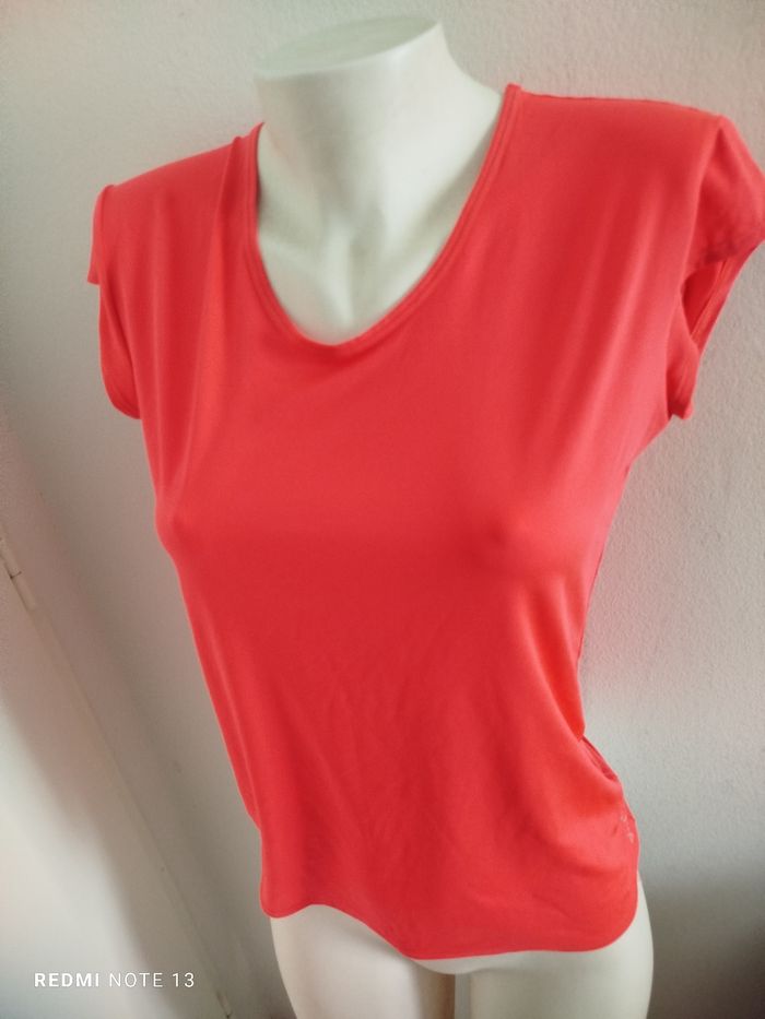 #kytie40femme. Tee-shirt manches courtes taille 40 - photo numéro 2