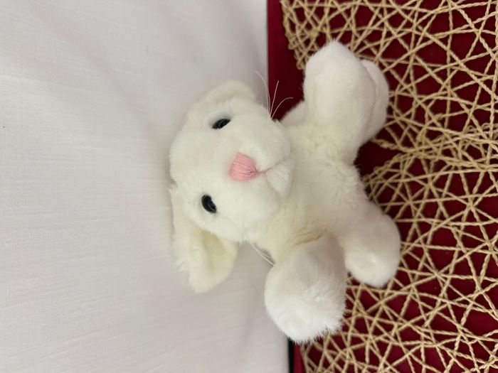 DOUDOU PELUCHE GIPSY LAPIN blanc nez rose allongé sur le ventre 20cm - photo numéro 4