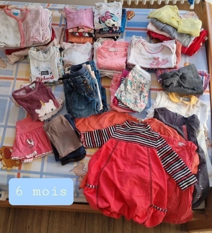 Lot 6 mois fille