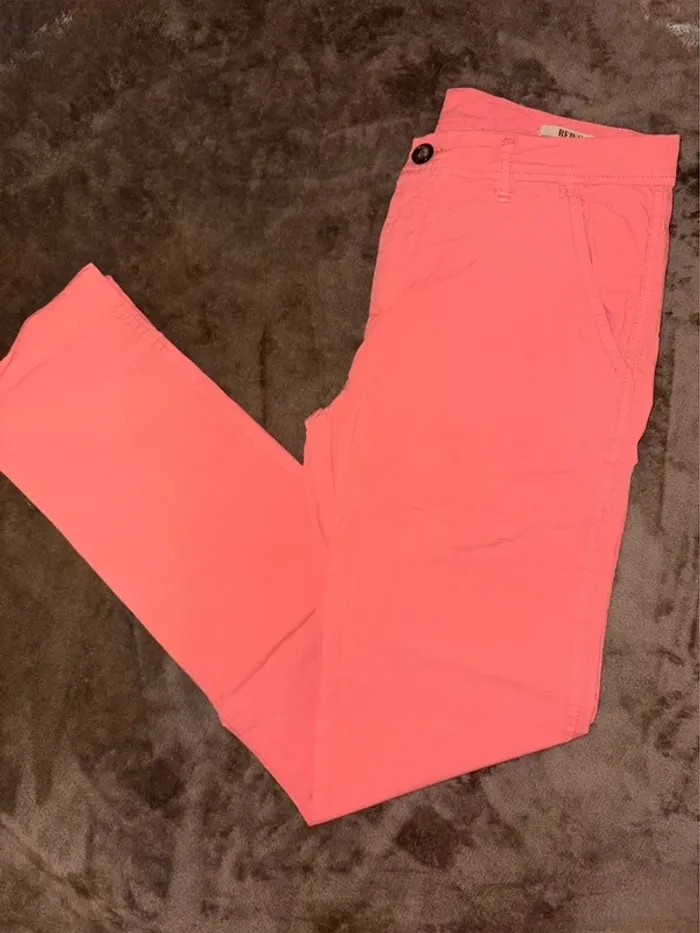 Pantalon rose corail femme Reiko taille 34 en très bon état - photo numéro 2