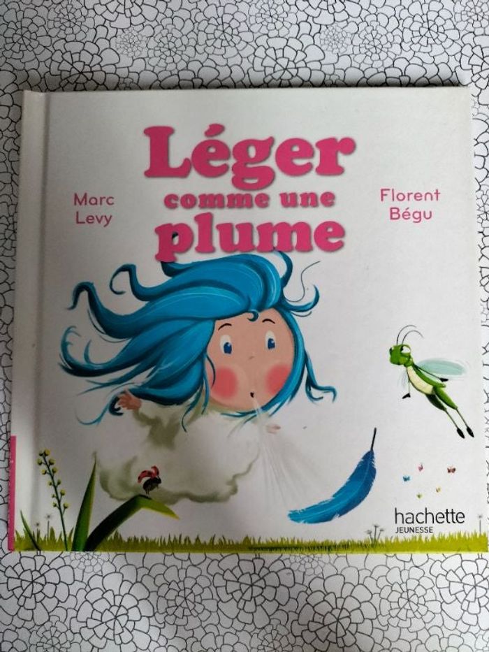 Livre enfant MC Donald's Léger comme une plume