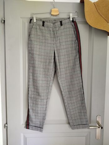 Pantalon chino city à carreaux bande côté 34