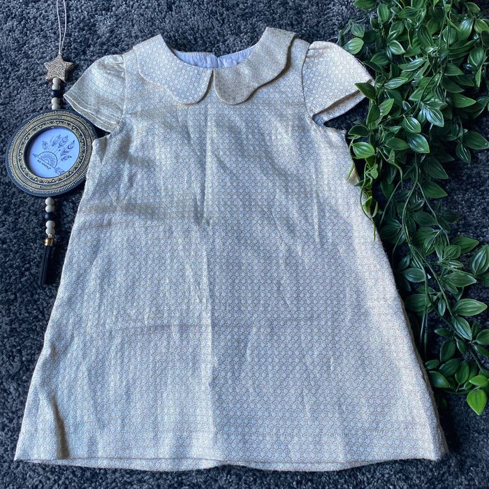 Robe h&m taille 1/2 ans