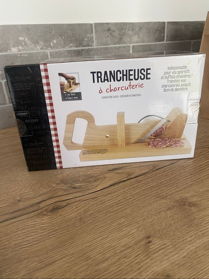 Trancheuse a charcuterie - photo numéro 2