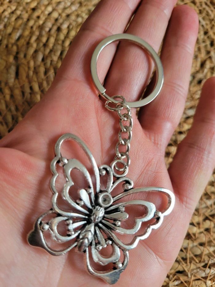 Porte clefs 🔑 papillon acier inoxydable - photo numéro 4