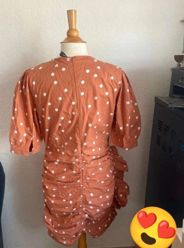 Robe à  petits  pois  neuf  T42 - photo numéro 8