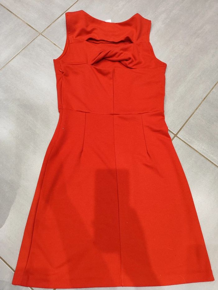 Robe rouge - photo numéro 3