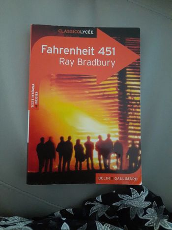 Fahrenheit 451