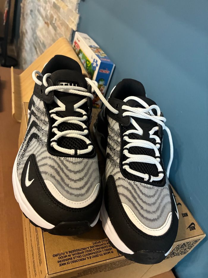 Nike air max TW pointure 38,5 - photo numéro 4