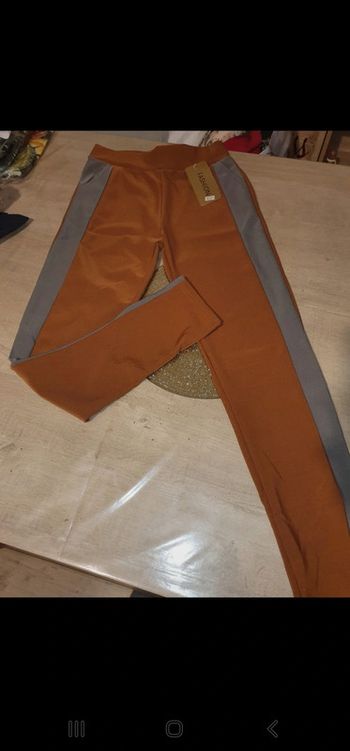 Pantalon/legging neuf
