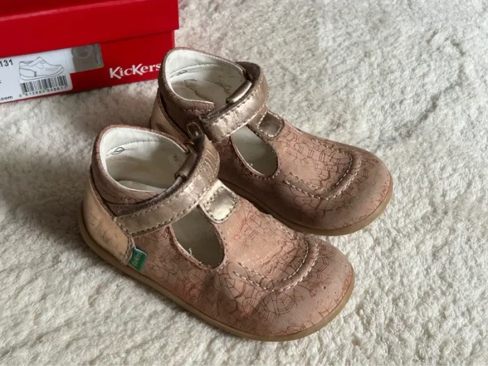 Chaussures Kickers fille 26