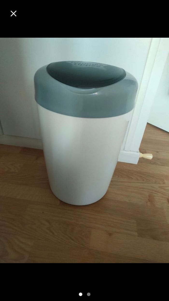 Poubelle à couche