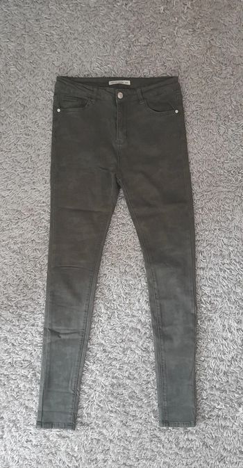 Jean slim motif militaire