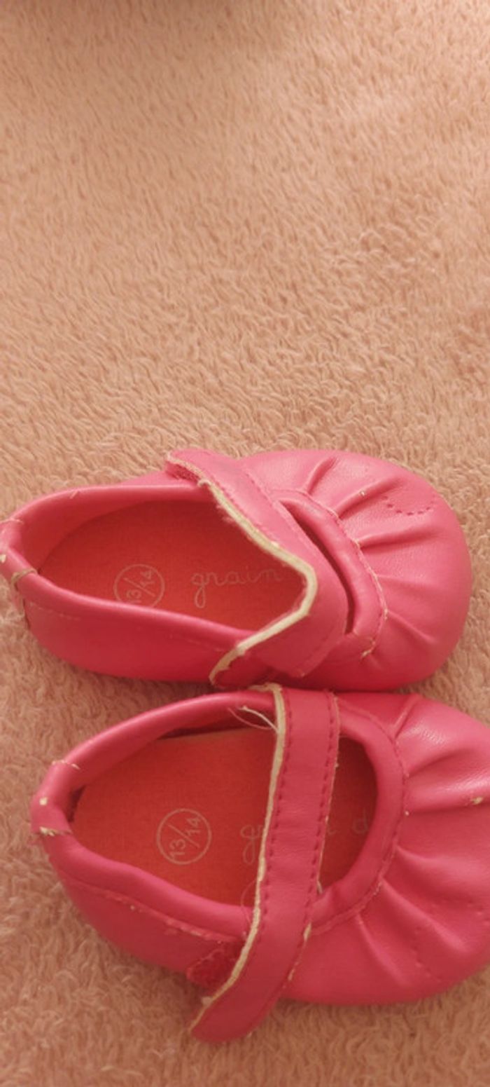 Lot chaussures bébé fille 3-6 mois - photo numéro 5