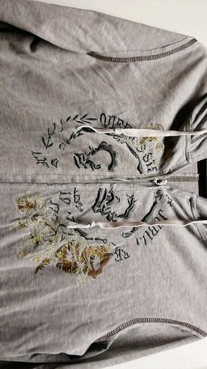 Gilet léger gris clair - photo numéro 2