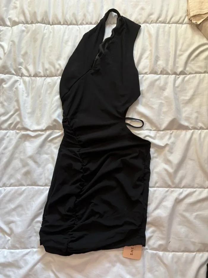Robe de soirée - photo numéro 2