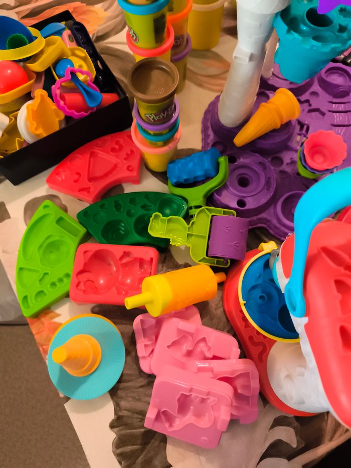 Lot XXL Play doh - photo numéro 9