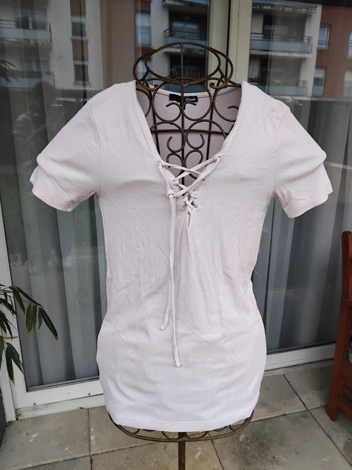 T-shirt avec lacet