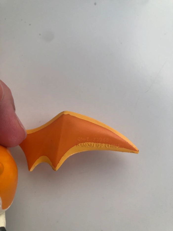 Figurine Digimon Bandaï Patamon + badge 1999 - photo numéro 3