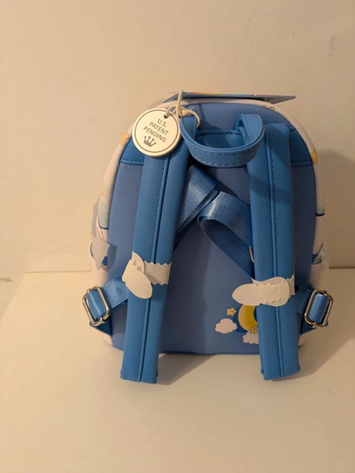 Loungefly sac à dos Bisounours "Arc en ciel" - photo numéro 3