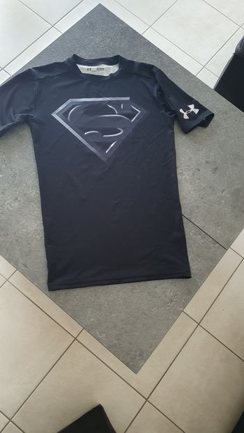 T shirt Under Armour en 10 ans