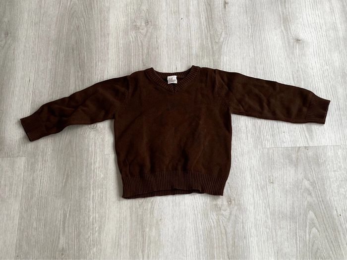 Pull H&M taille 9/12 mois