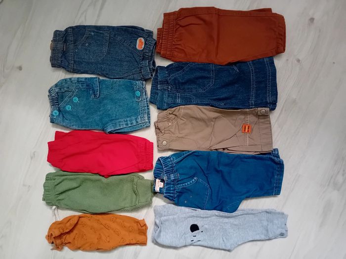 Lot de 13 pantalons - photo numéro 3