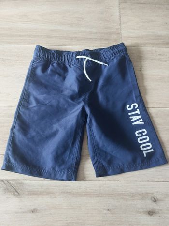 Short taille 8 ans C&A