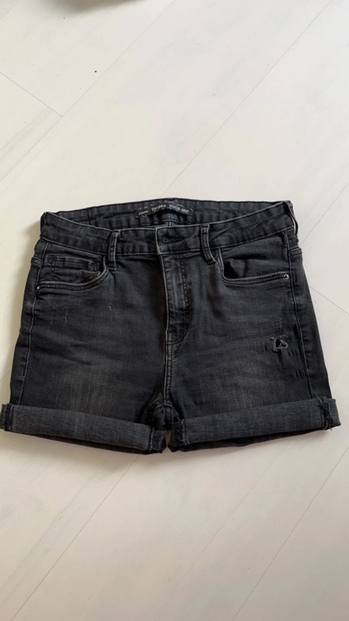 Short en jean noir