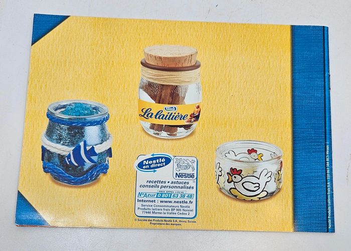 "Les pots en verre ont plein d'idées toute l'année".
Nestlé.
La Laitière.
16 pages - photo numéro 3
