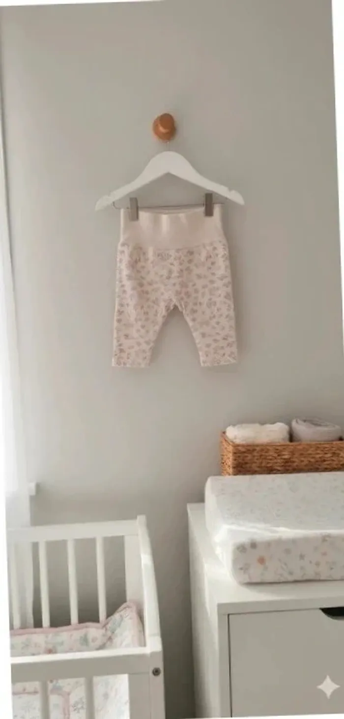 Pantalon 1 mois disney