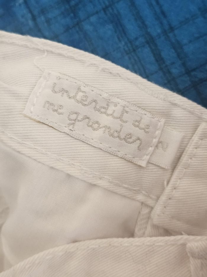 Ensemble  levi's/interdit de me gronder  2 ans - photo numéro 3