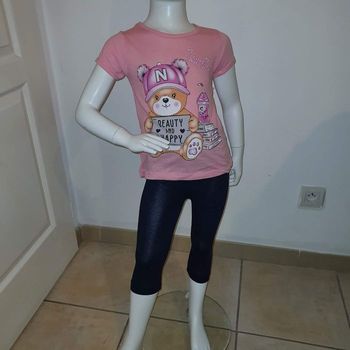 Ensemble tee-shirt et Legging