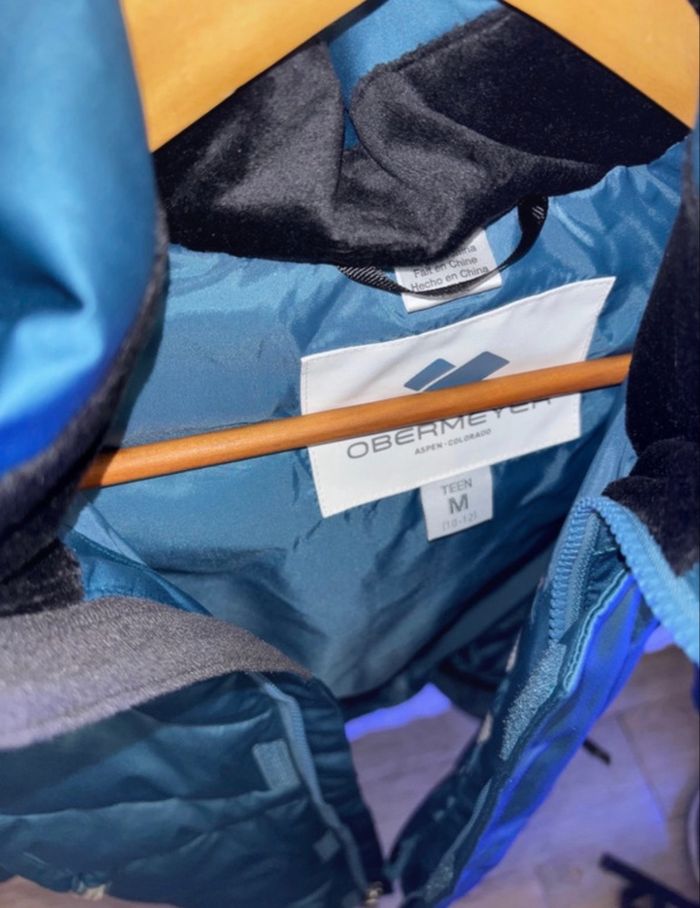 Manteau de ski enfant haut de gamme OBERMEYER – Taille 10 ans / 140 cm – Neuf - photo numéro 2