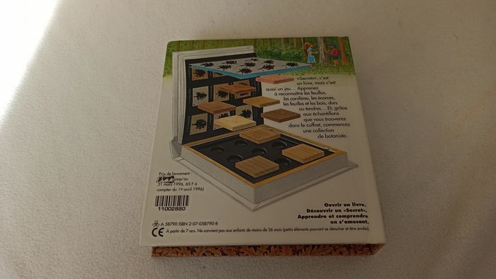 Livre Secrets de l'arbre - photo numéro 2