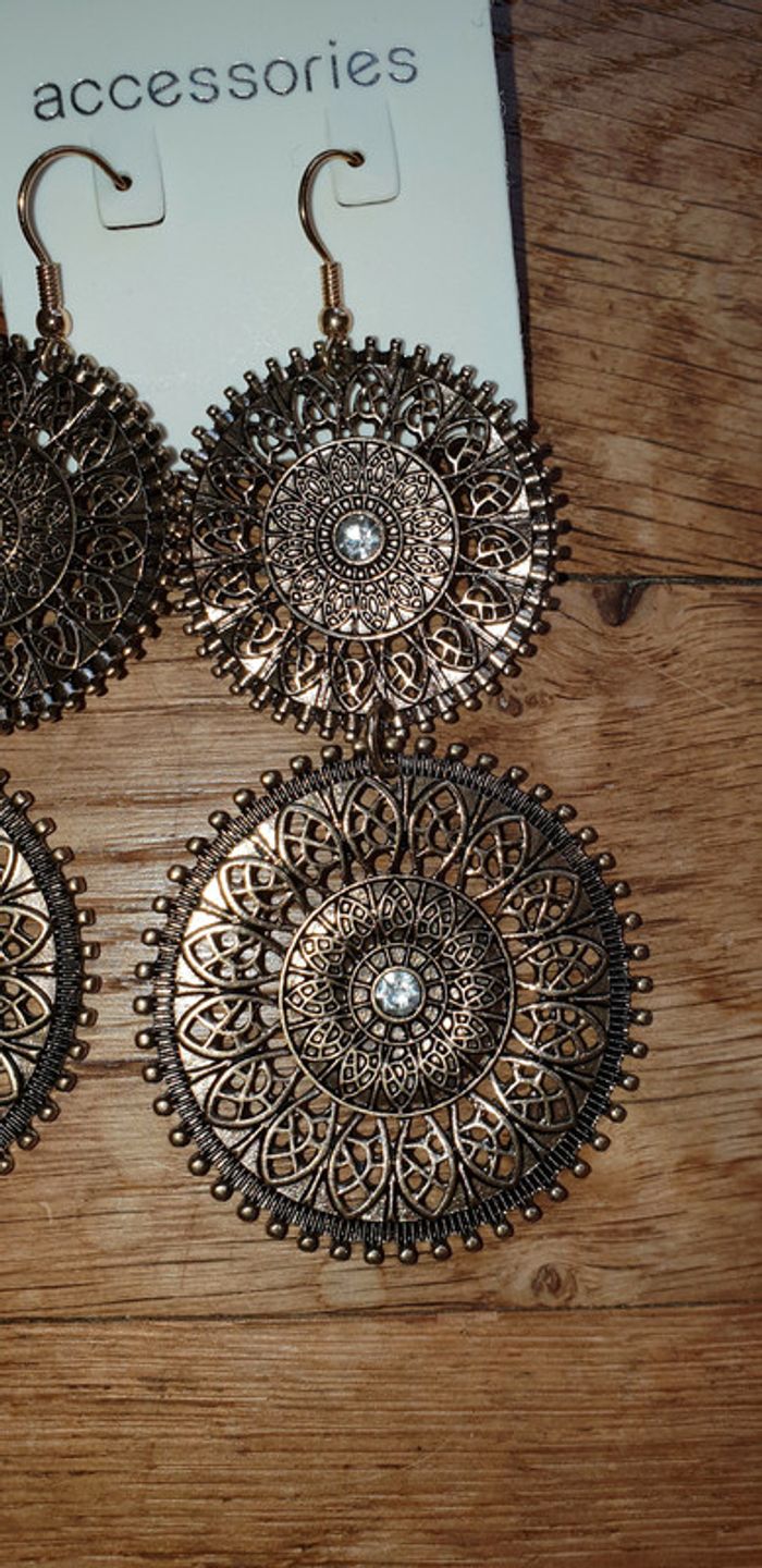 Boucles d'oreilles - photo numéro 2