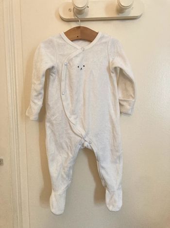 Pyjama Dors bien en velours Bout’Chou taille 3 mois